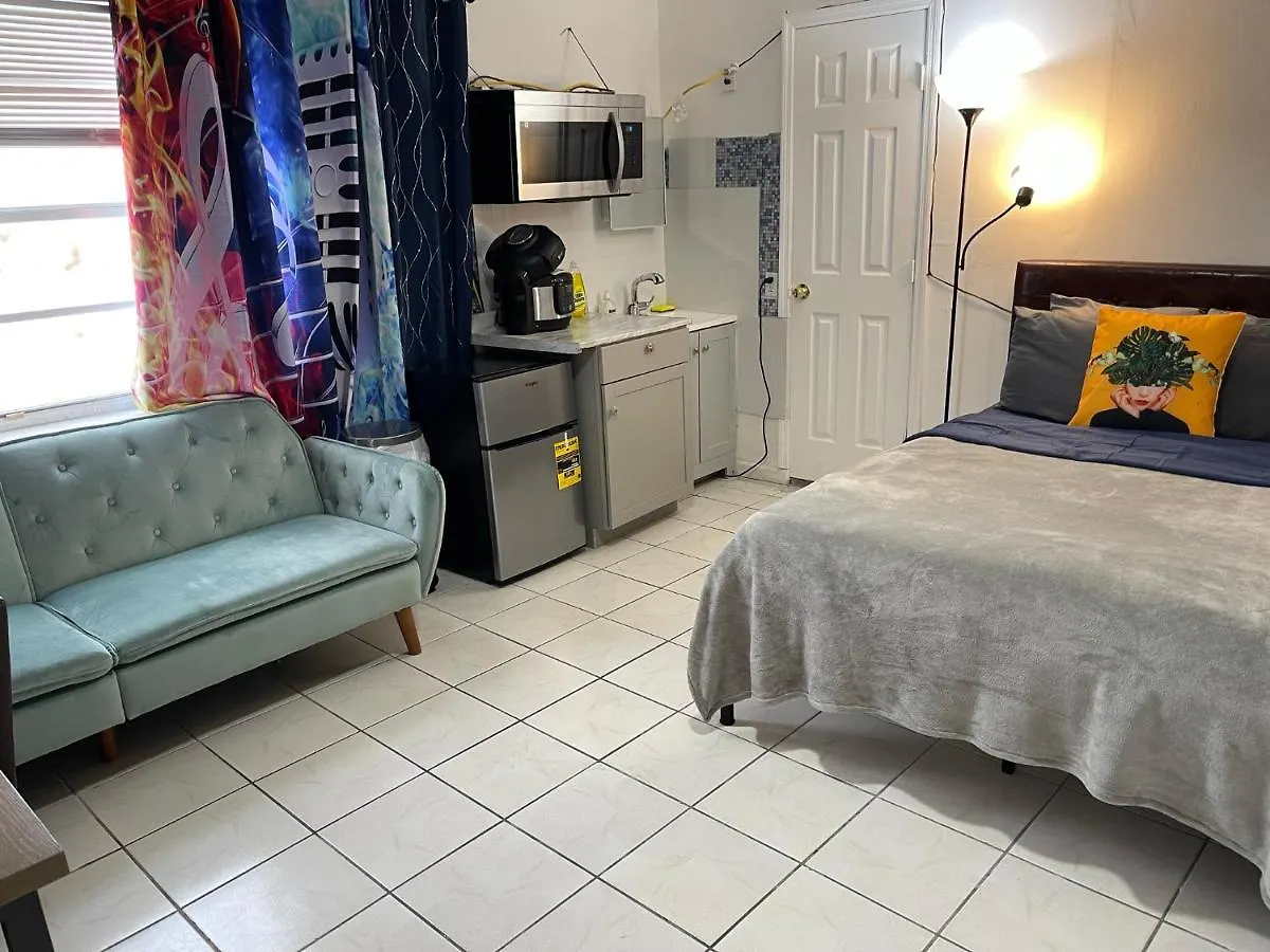 Séjour chez l'habitant Value Inside Miami, Near Airport, Beach, Center & Metro