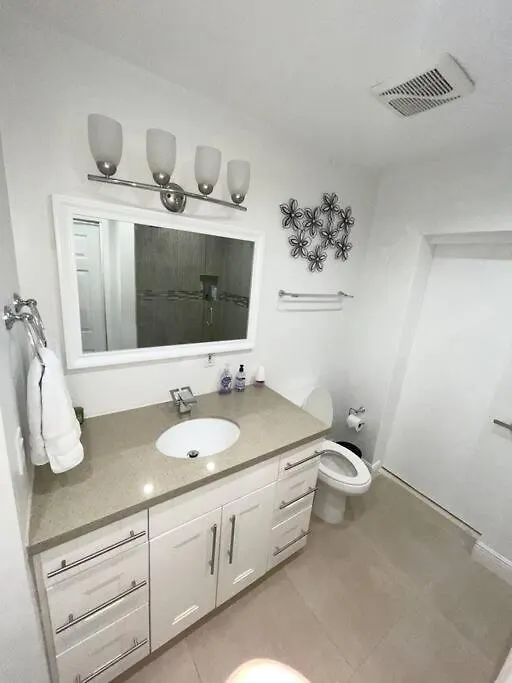 度假居 Modern Oversized 3 Bedroom In Location 迈阿密