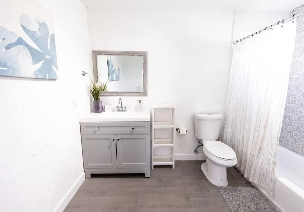 Close To Port Cruise, Steps To Wynwood. Up To 8 Pp *