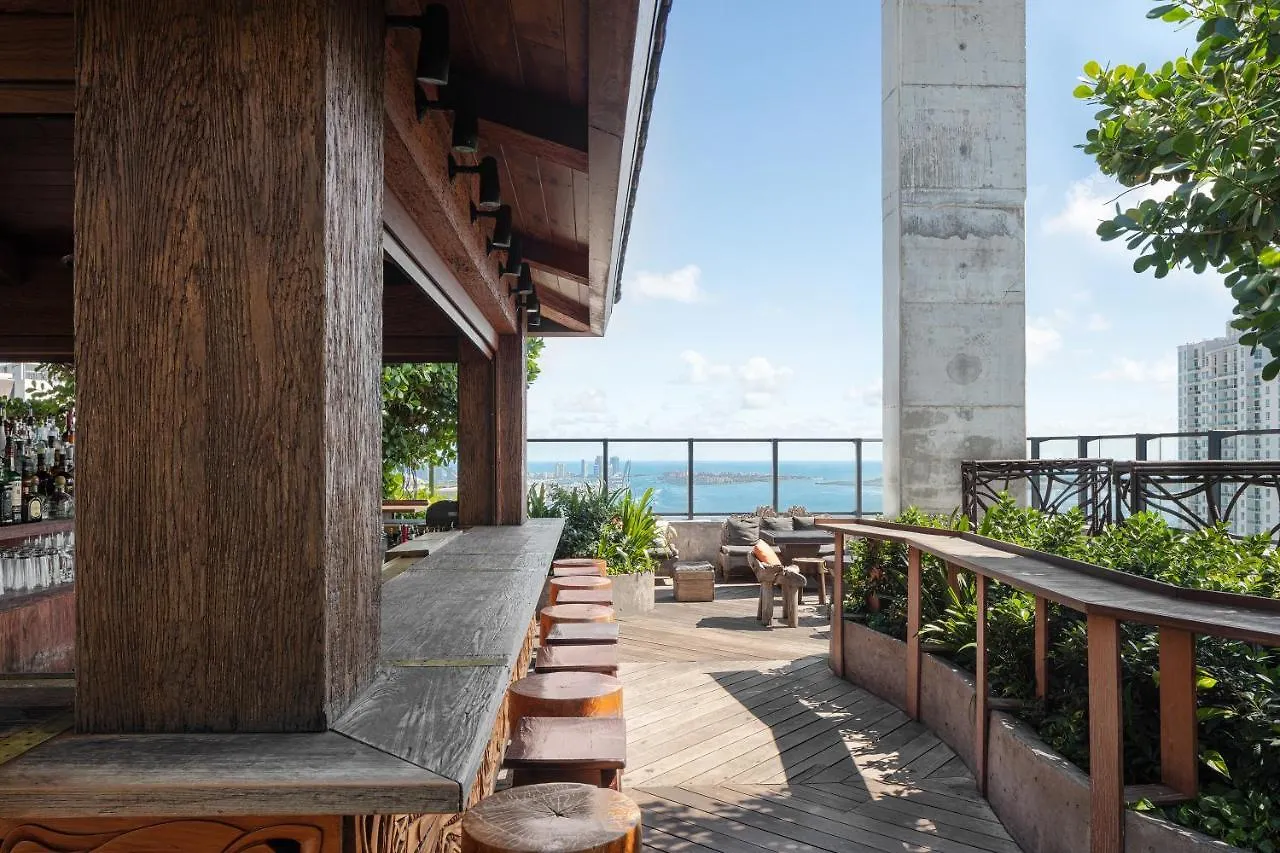 Hotel East, 4*