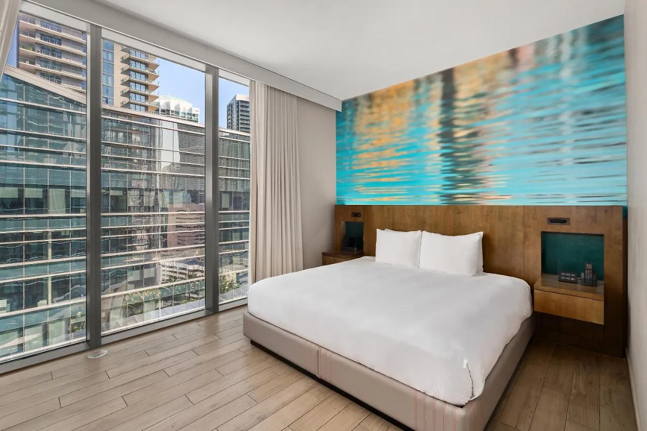 East, Hotel Miami