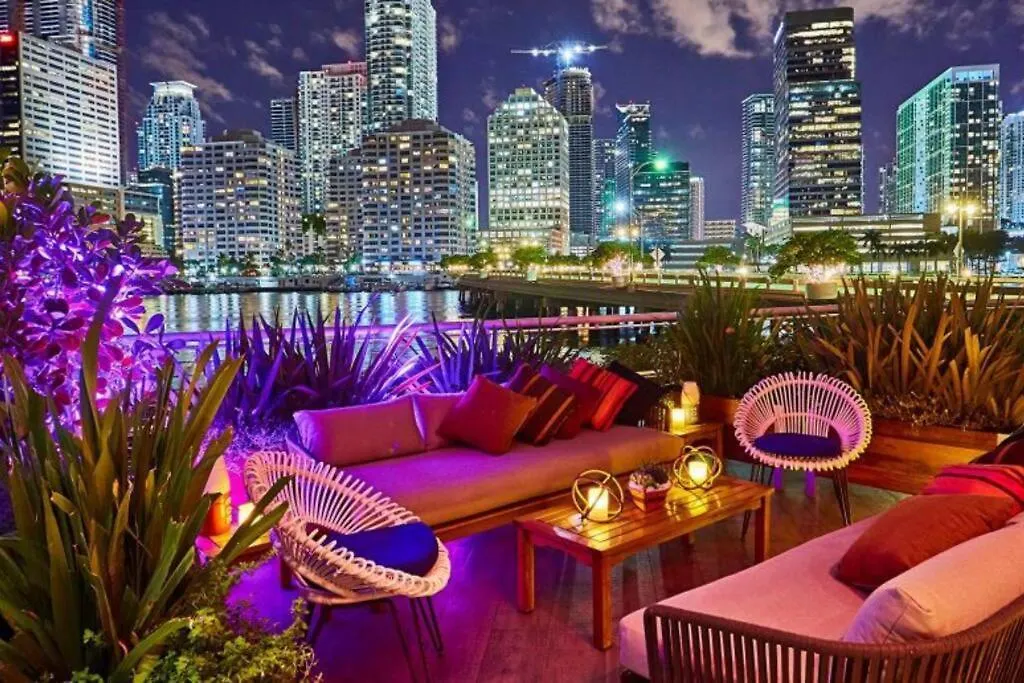 Сasa de vacaciones Coco Cozy Near Brickell Miami