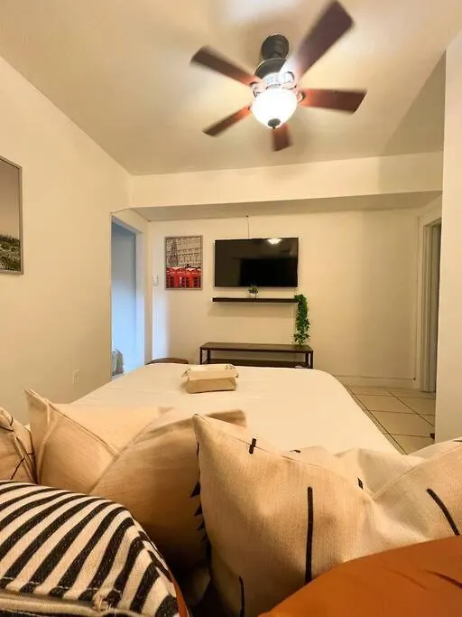 Cozy 1-bedroom In Lägenhet
