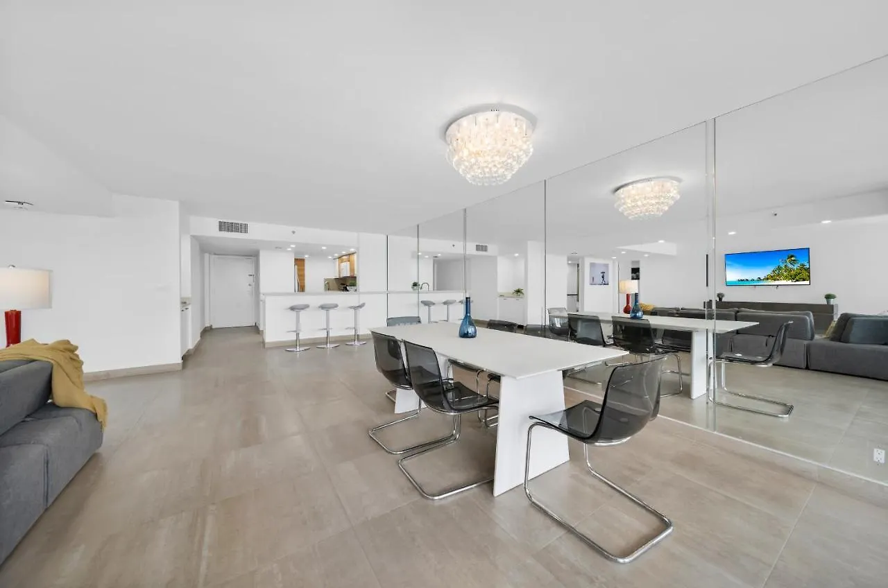 Apartment Sun Splash High Floor *