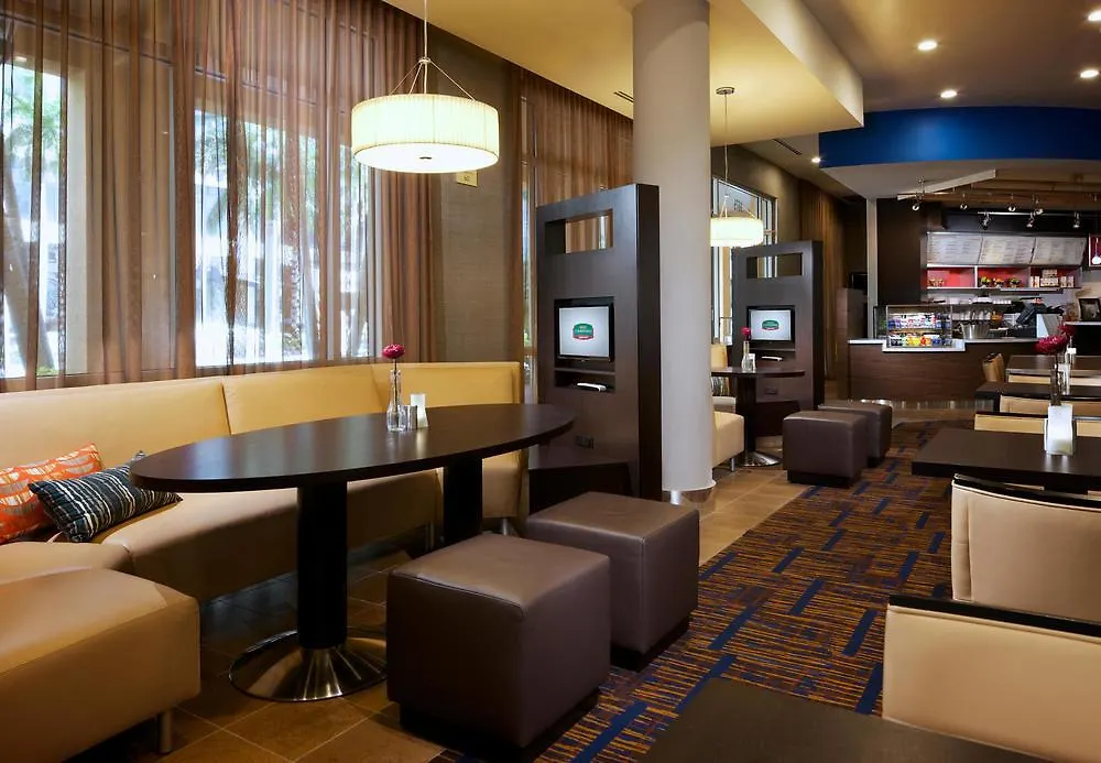 Hotel Courtyard Miami Dadeland
