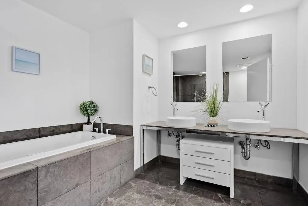 Astonishing 2 Bedroom Brickell Appartamento