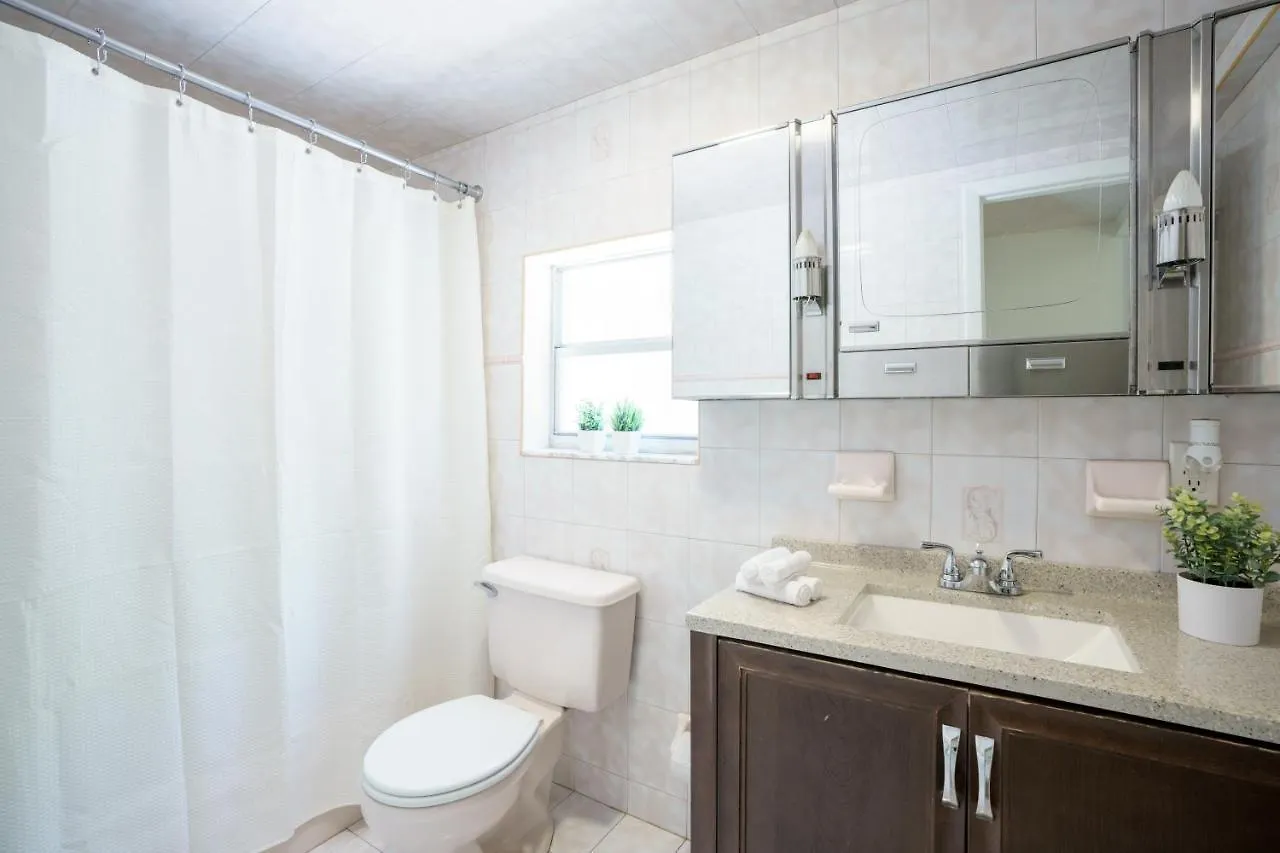 Modern 3-bedroom In The Heart Of Wynwood Art District