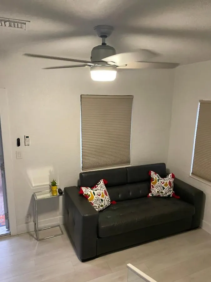 Apartment Comfortable Modern Apartment- Location. *