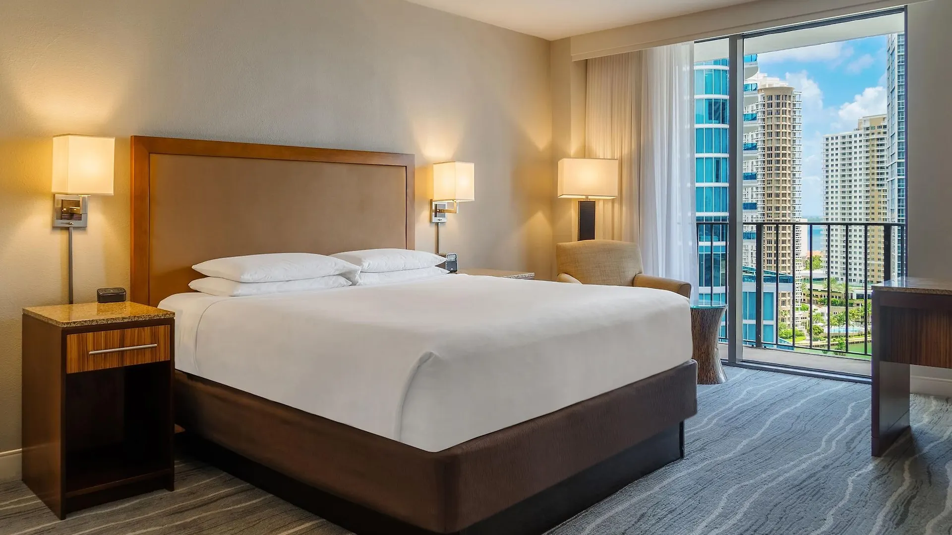 Hyatt Regency Hotel Miami