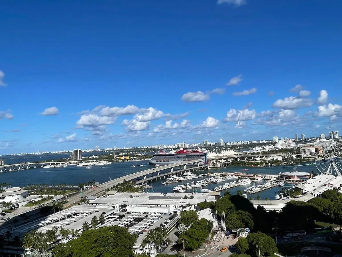Beautiful Downtown Ocean View. * Miami