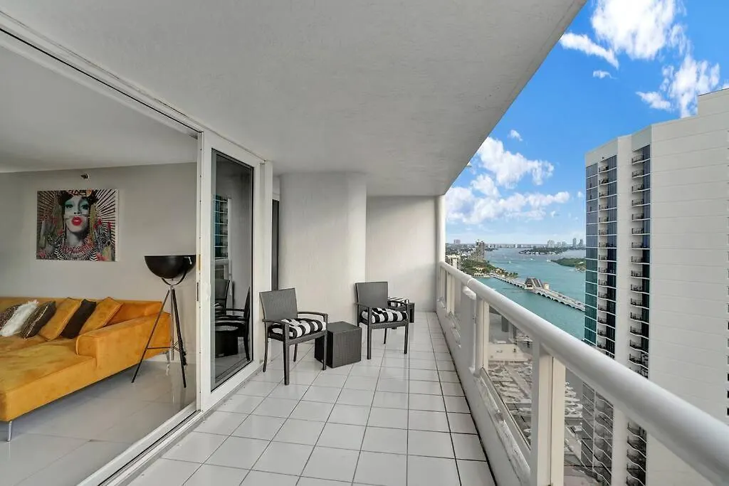 Apartament Paradise Found! Skyline And Water Views! Miami