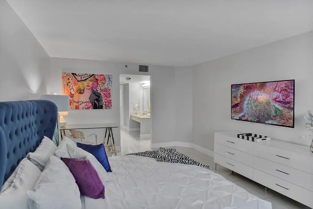 Apartament Paradise Found! Skyline And Water Views! *