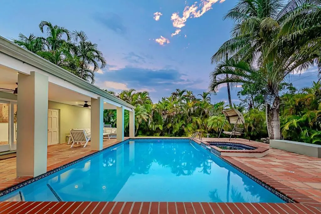 Hébergement de vacances Dream Home/ Pool/jacuzzi/ Fire Pit