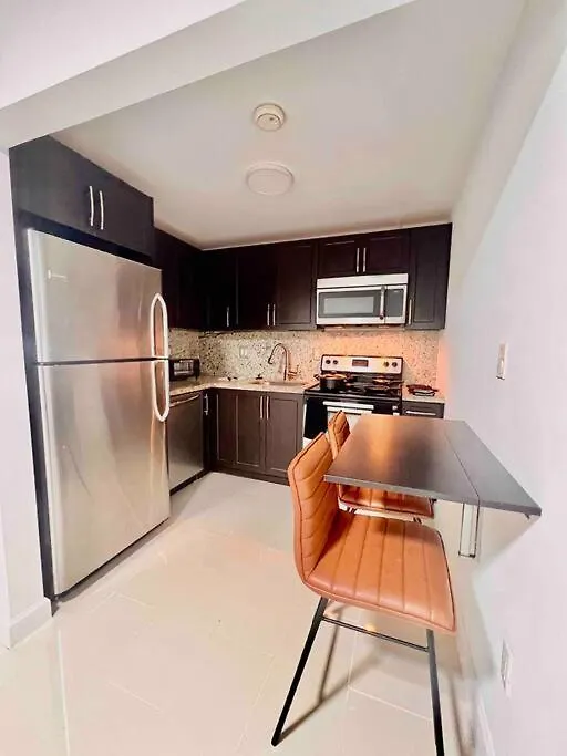 Lovely 2/2 In Shores Apartment Miami