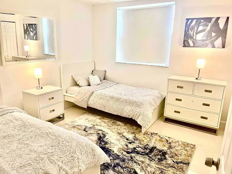 Apartment Lovely 2/2 In Shores *