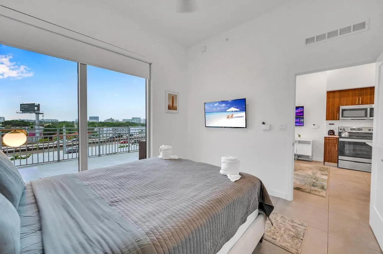 公寓 Modern Unit In Downtown With Free Parking *