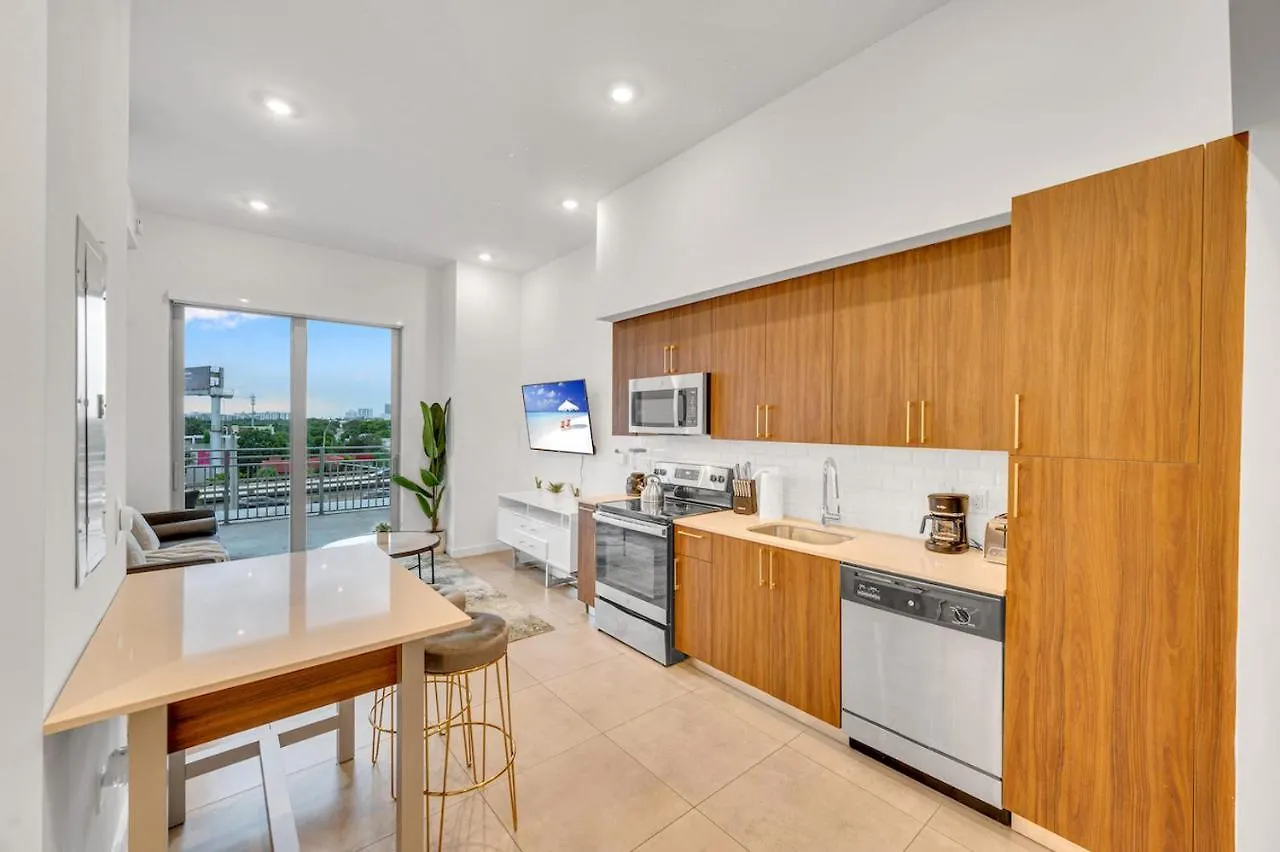 公寓 Modern Unit In Downtown With Free Parking *