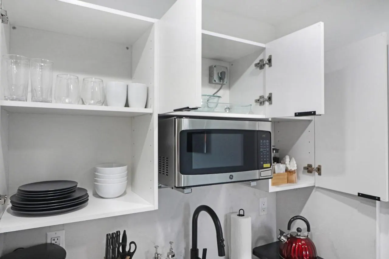 Apartment Roami At Metro Park *