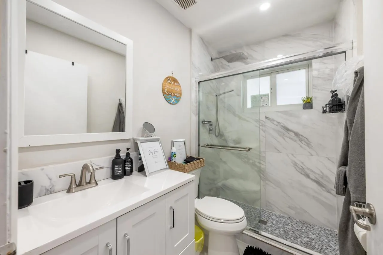 Apartment Serene Haven Stylish Retreat