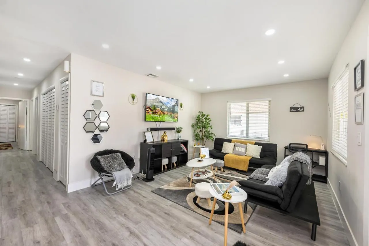 Apartment Serene Haven Stylish Retreat *