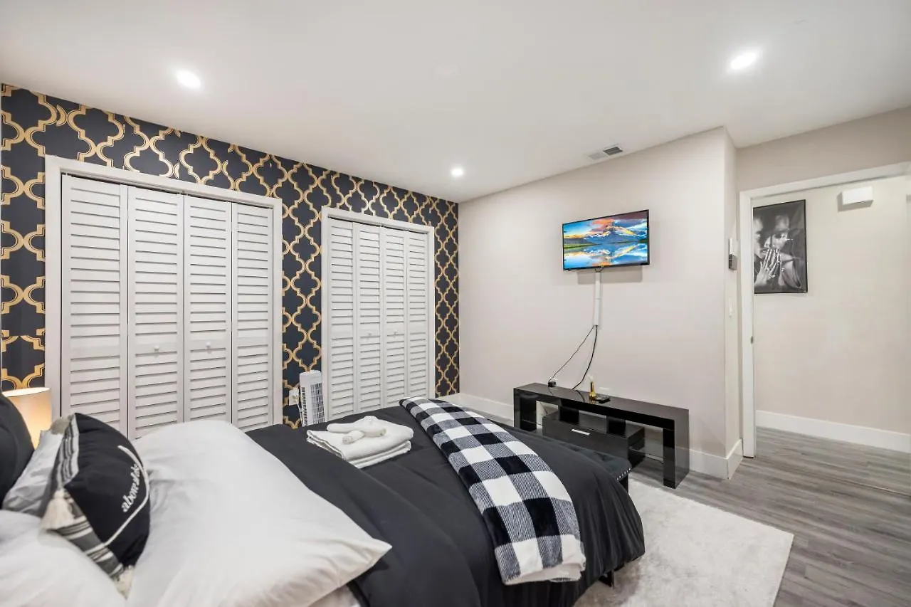 Serene Haven Stylish Retreat * Miami