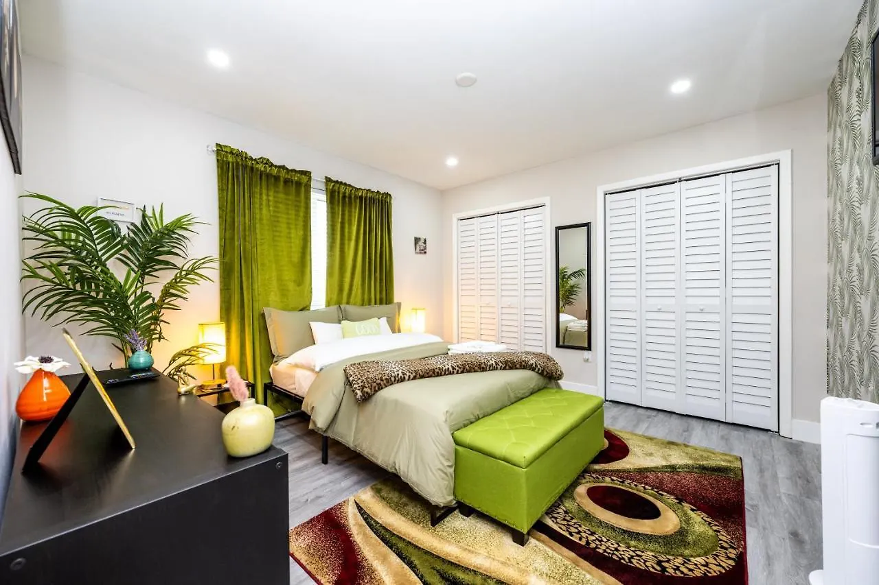 Serene Haven Stylish Retreat * Miami