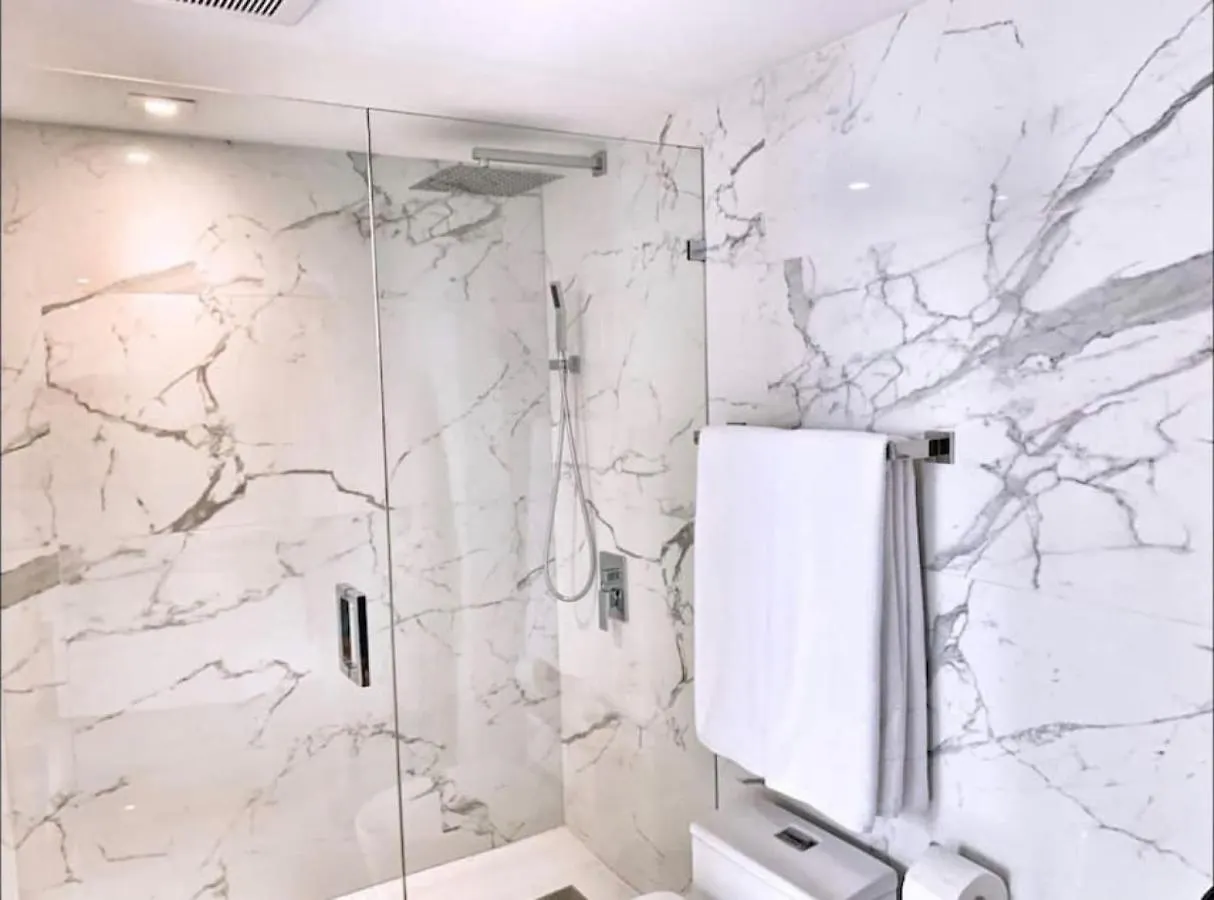 Luxury Sky With And Ocean Views בית נופש