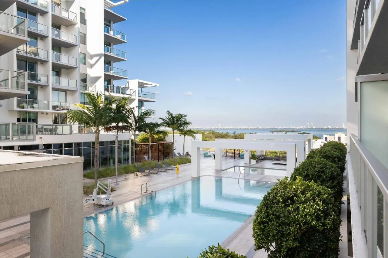 아파트 Quadro Residences By Ionica