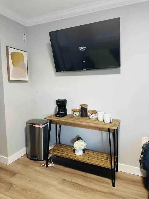 Coral Gables Near Airport And Beaches Apartment