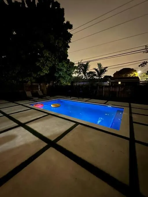 度假居 New Home, Pool Near Airport And Beaches, King Bed *