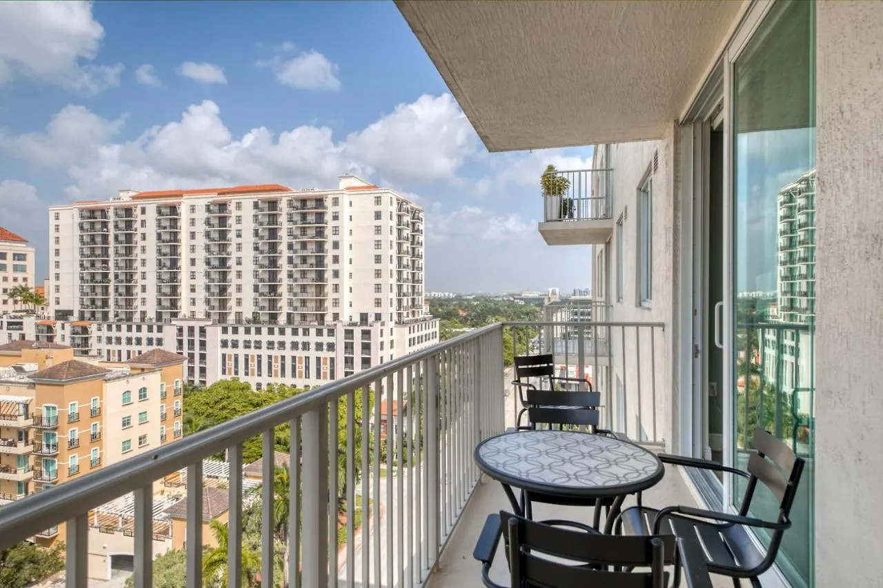 Apartment Coral Gables 2br W Gym Pool Wd Nr Shopping Mia-82 Miami
