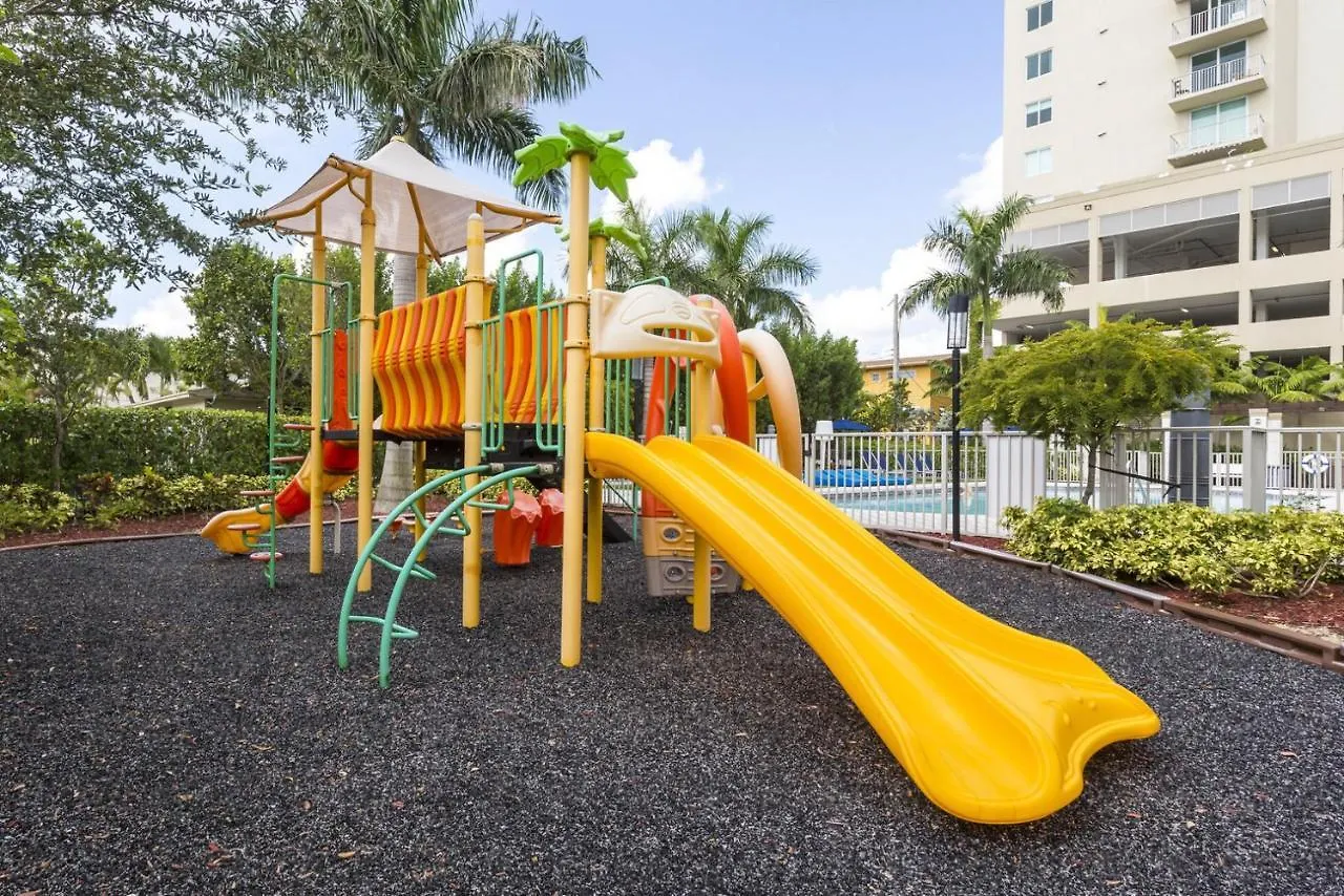 Apartment Coral Gables 2br W Gym Pool Wd Nr Shopping Mia-82