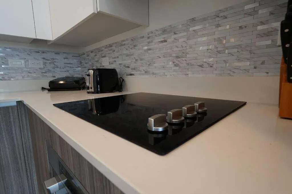 Brand New In Brickell With Parking Daire