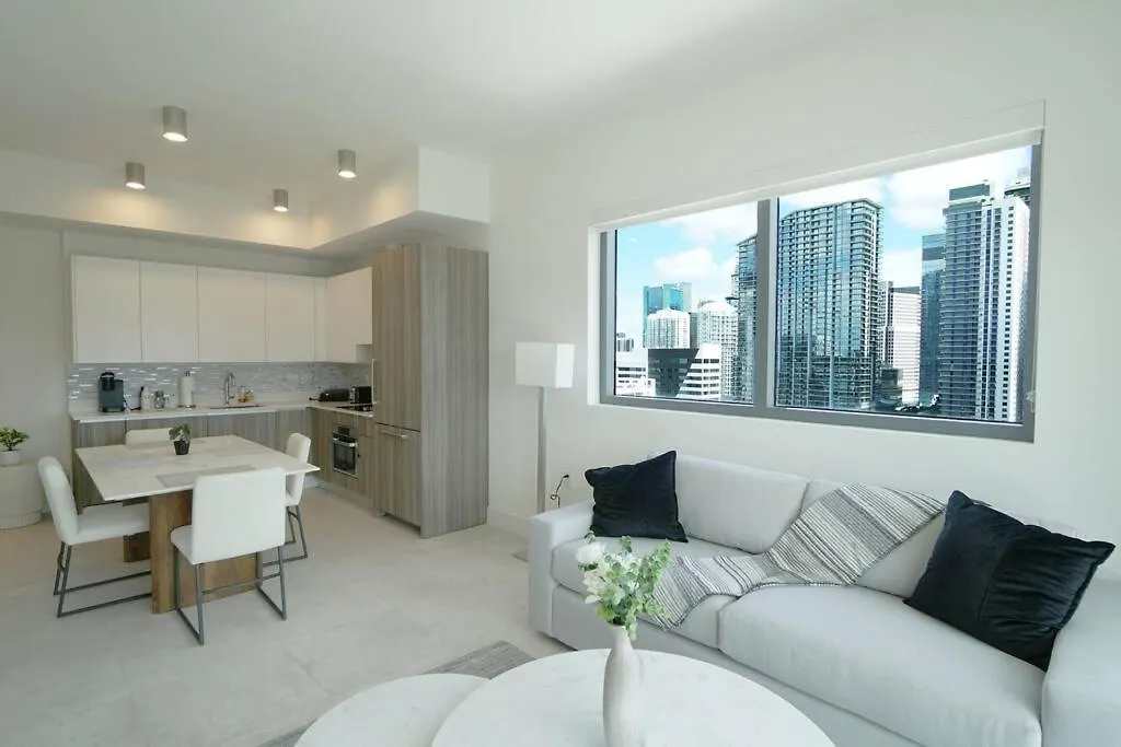 Daire Brand New In Brickell With Parking *