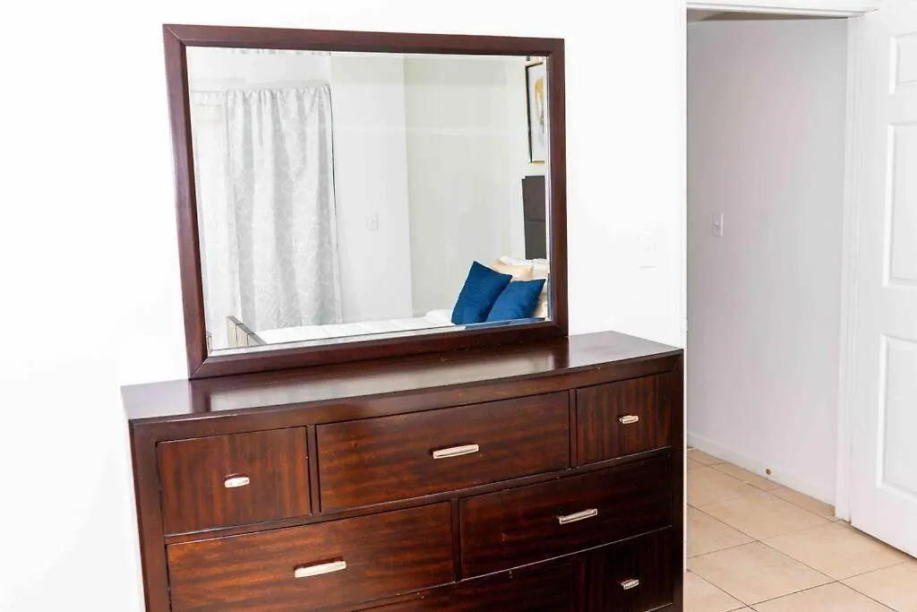 Newly Renovated 5 Min From Airport Apartmán Miami