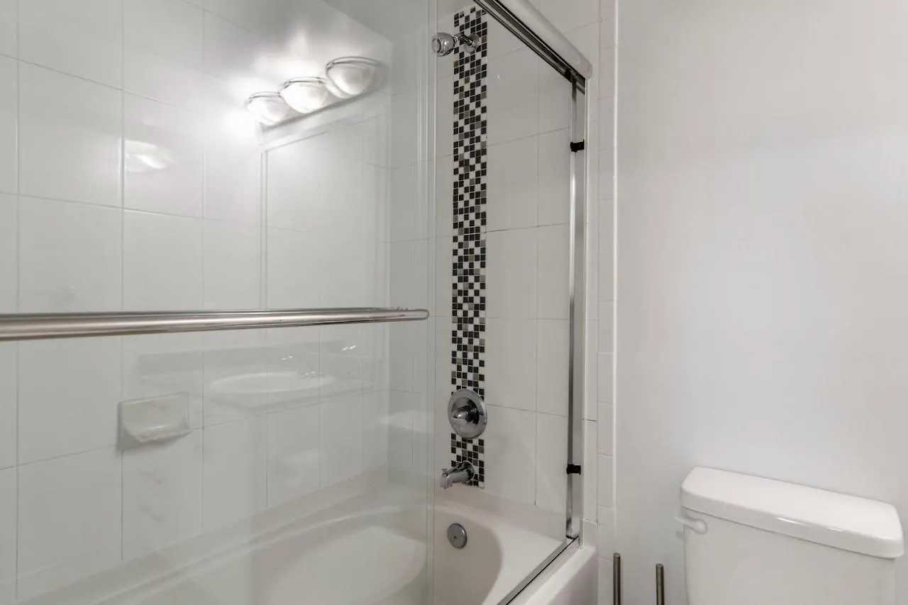 Coral Gables 2br W Wd Pool Gym Near Shops Mia-84 アパート *