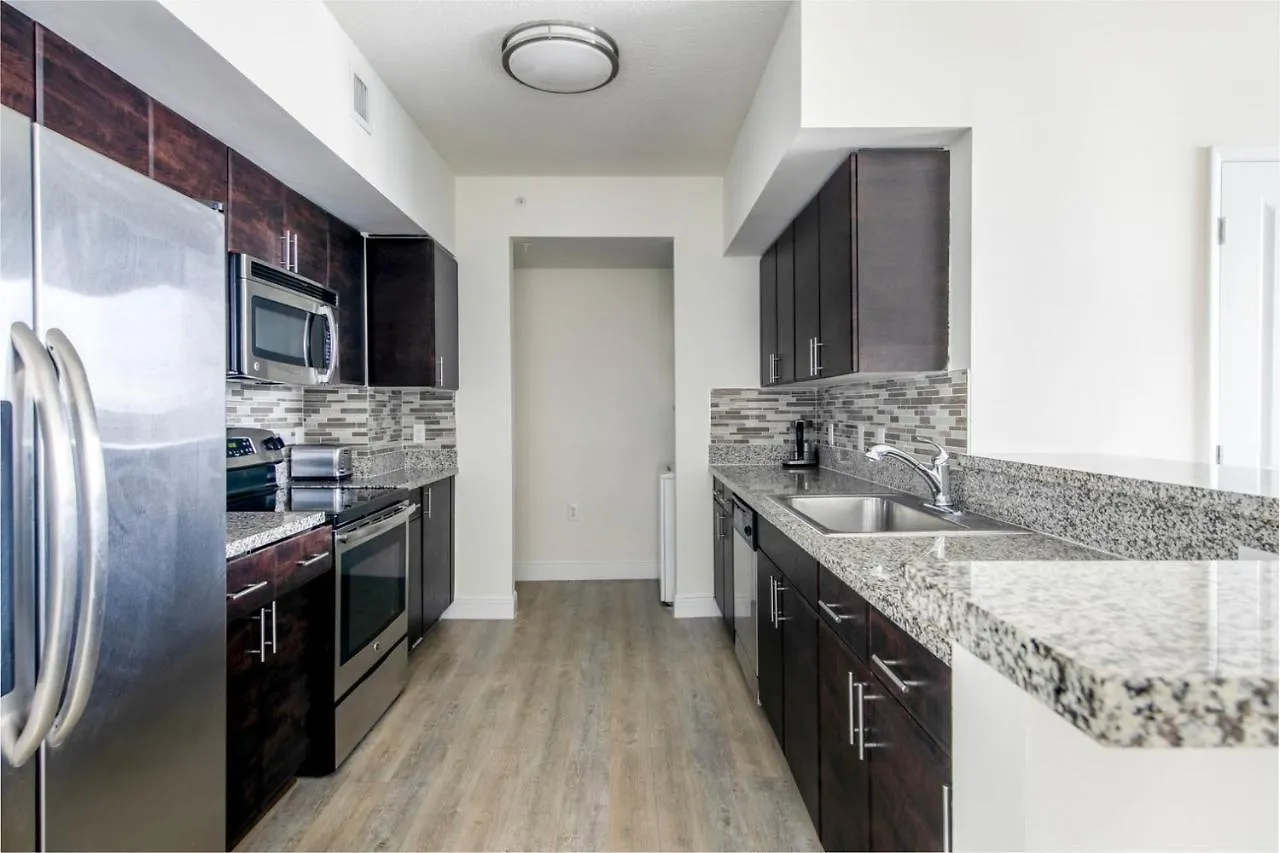 アパート Coral Gables 2br W Wd Pool Gym Near Shops Mia-84