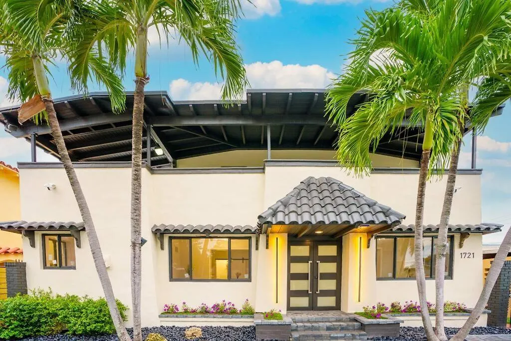 Appartement New & Calle Ocho With Arcade!