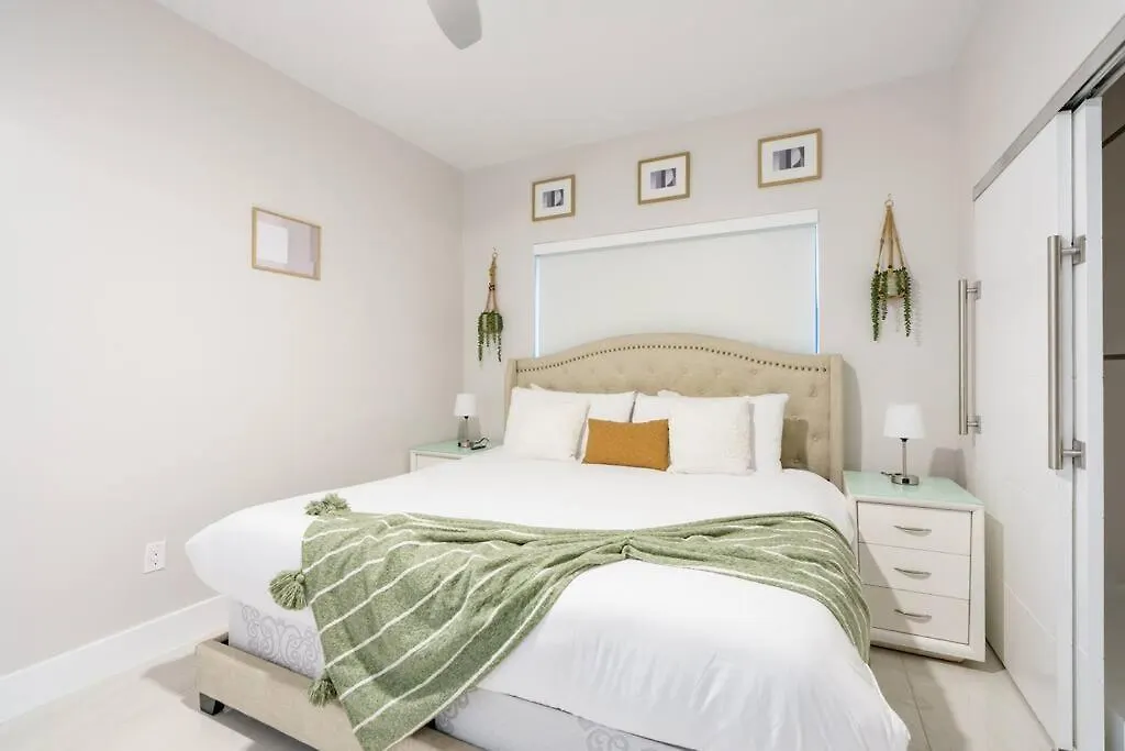 New & Calle Ocho With Arcade! Appartement Miami