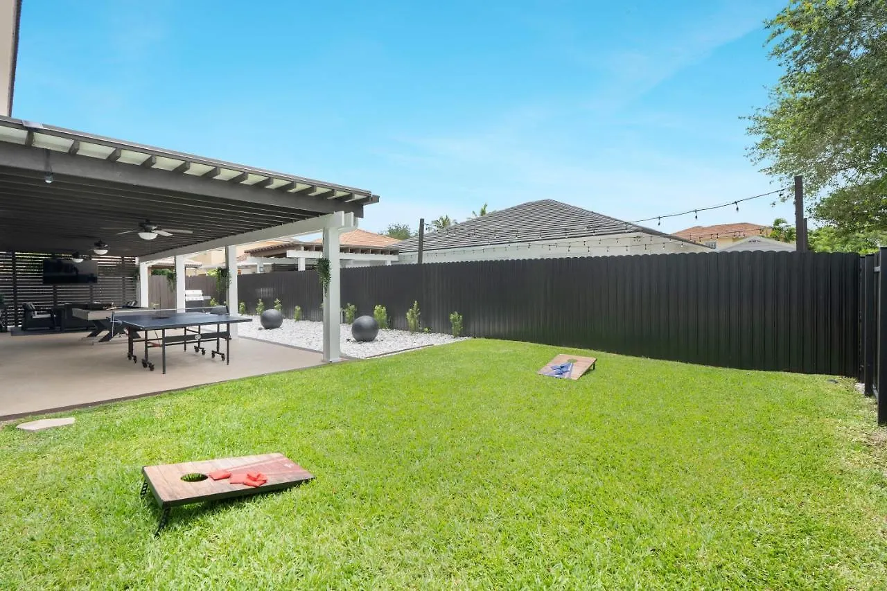 Blanca 4bd Mega W Games Bbq And Vila Miami