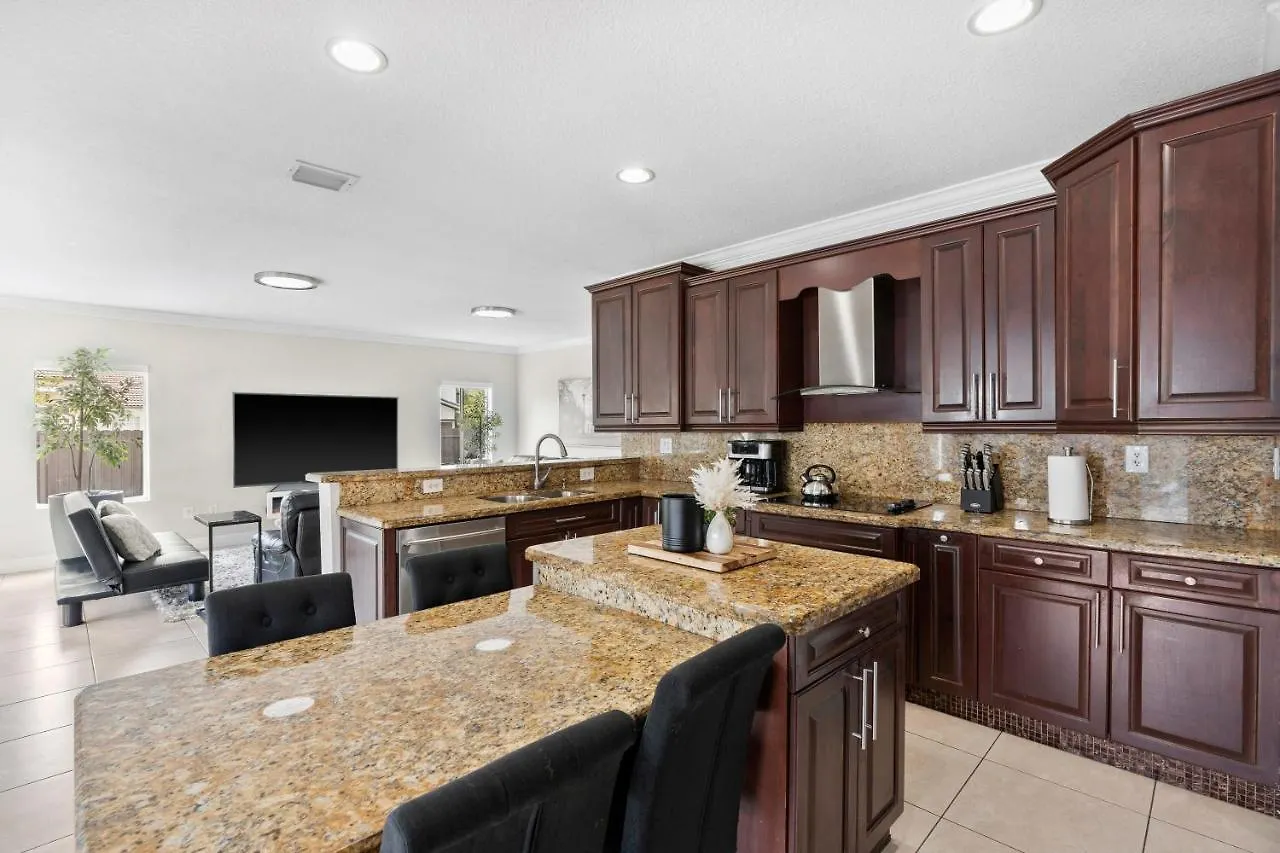 Vila Blanca 4bd Mega W Games Bbq And
