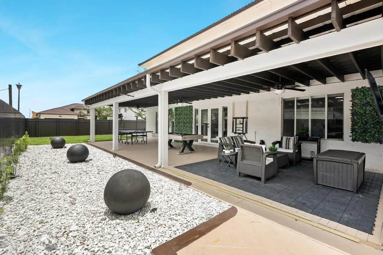 Vila Blanca 4bd Mega W Games Bbq And