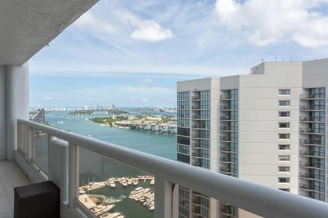 Bay Overlooking With Balcony شقة *