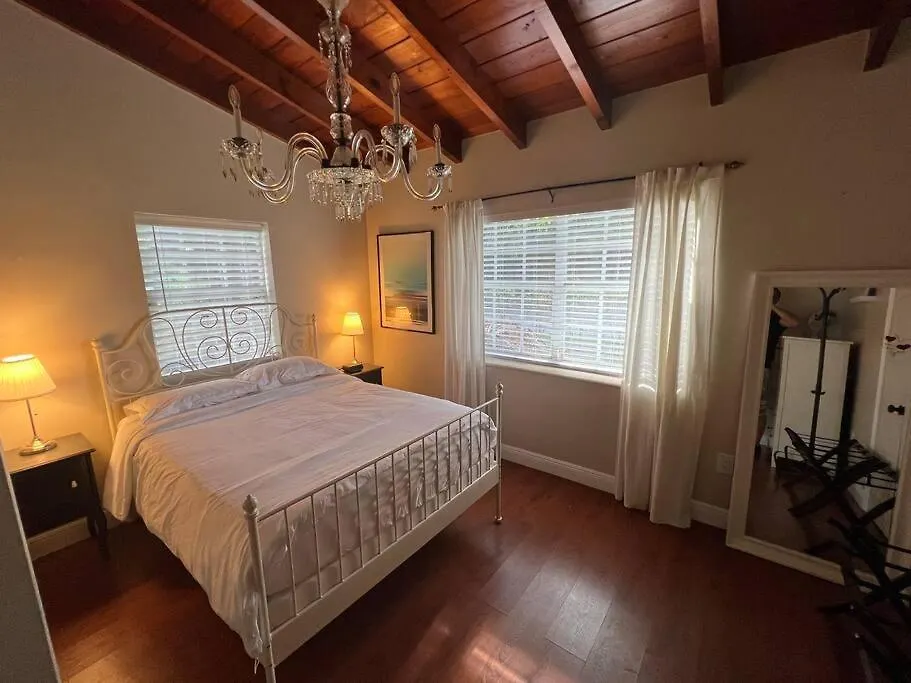 Rustica 5 Bedroom 3 Bath With Pool Next To River 1800 Holiday home *