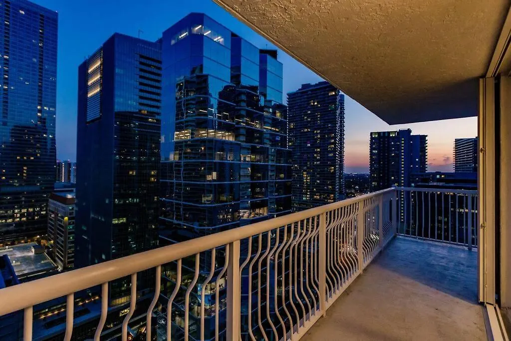 Appartement Upscale Brickell 3 Bedroom With Water Views And Free Parking