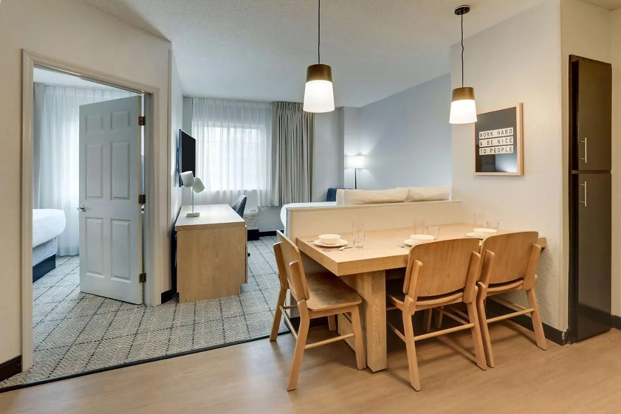 Sonesta Simply Miami Airport Hotell 2*