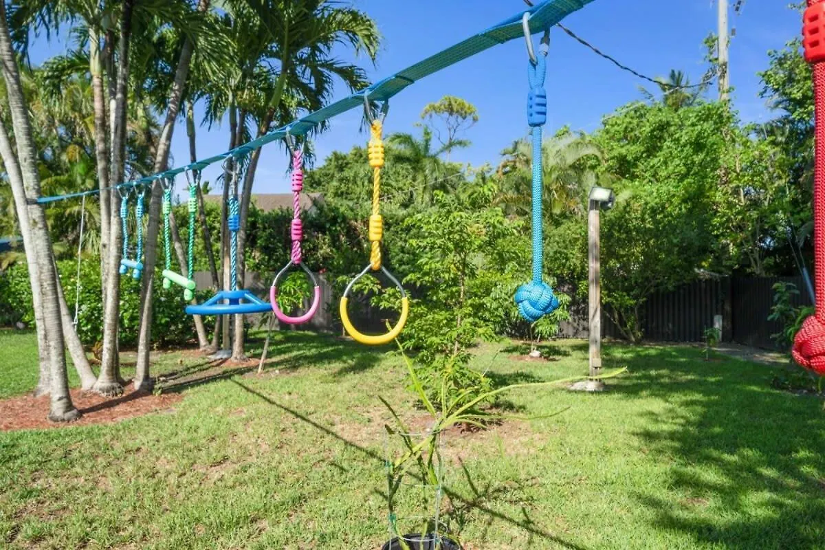 Boho House - Stylist With Parking And Large Yard Miami