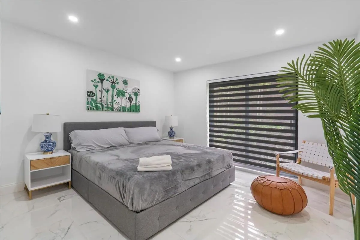 Holiday home Villakobo Heated Pool Golf Tennis Crocodile Miami