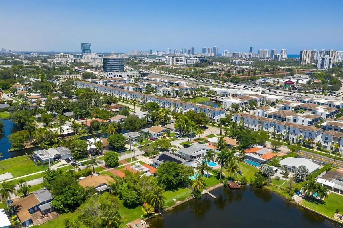 Сasa de vacaciones Super Modern Waterfront Paradise Near The