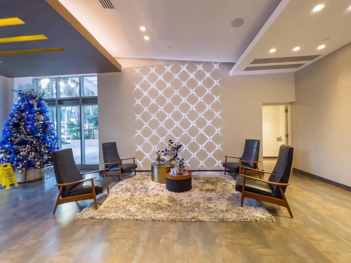 בית נופש Palm Place Heart Of With Parking Pool And Gym *